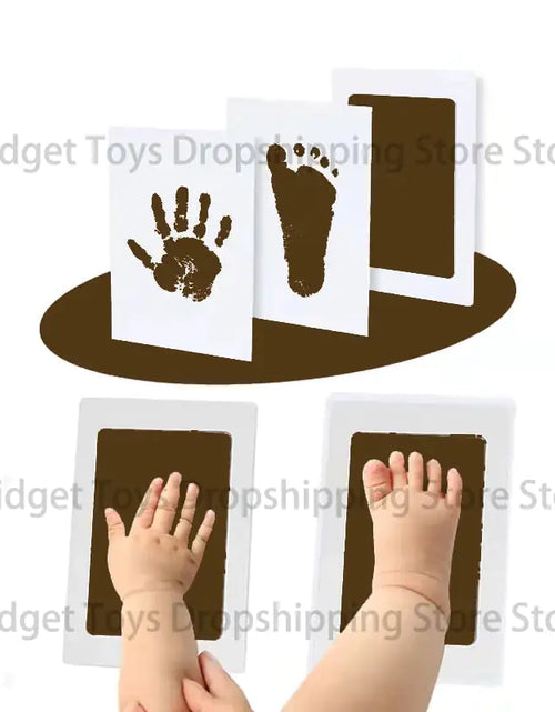 Load image into Gallery viewer, Newborn Baby Hand and Footprint Kit
