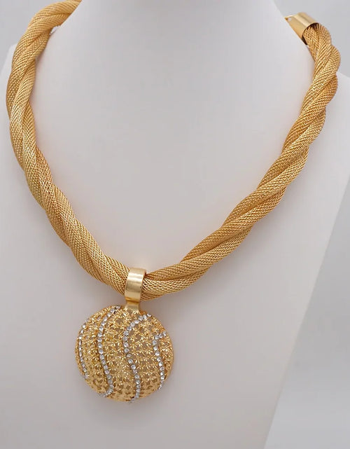 Load image into Gallery viewer, Premium Gold Jewelry Set
