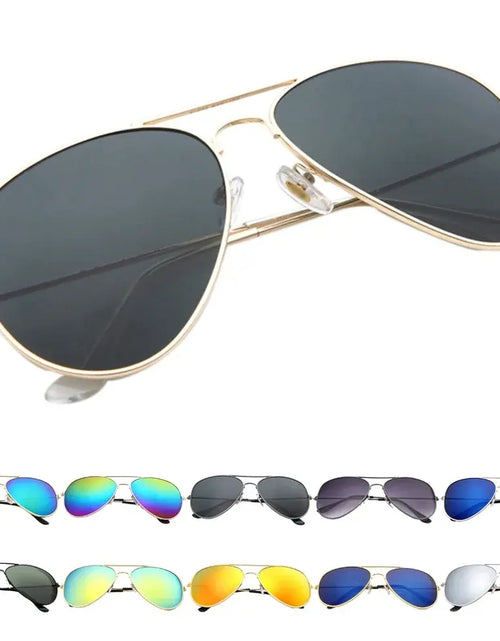 Load image into Gallery viewer, Retro Kids Sunglasses UV400 Brand Designer New Trend Children Sun Glasses Luxury Shades Baby Boys Girls Eyewear Gafas De Sol
