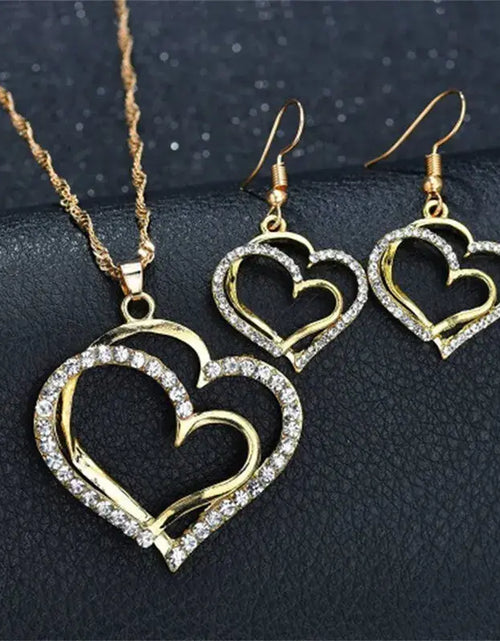 Load image into Gallery viewer, 3 Pcs Set Heart Shaped Jewelry Set Of Earrings Pendant Necklace For Women Exquisite Fashion Rhinestone Double Heart Jewelry Set
